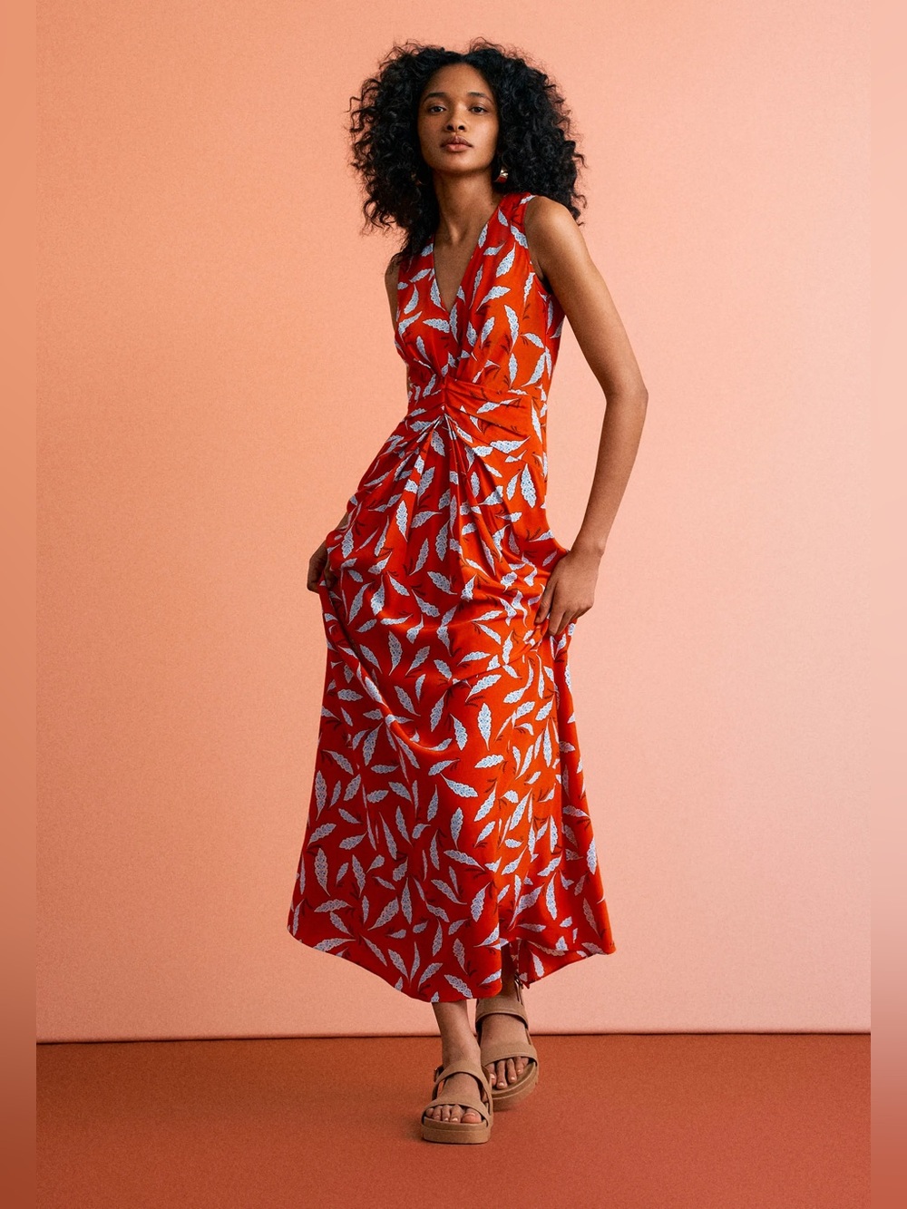 Diane Von Furstenburg Ace Pleated Printed Crepe Maxi Dress In Tomato Red